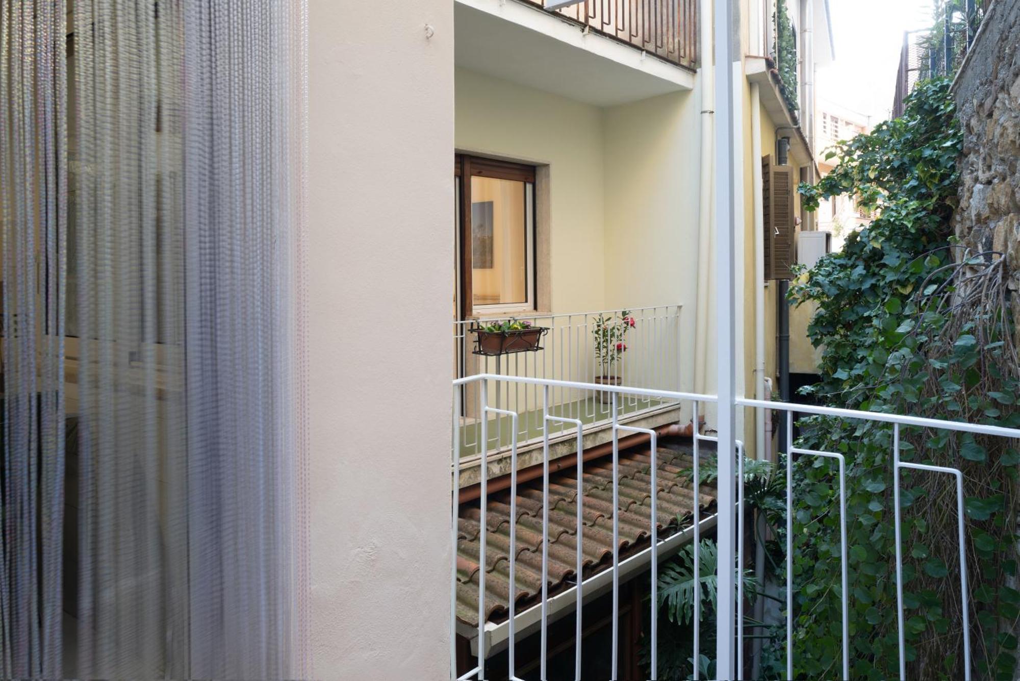Sara Guest House Taormina Buitenkant foto